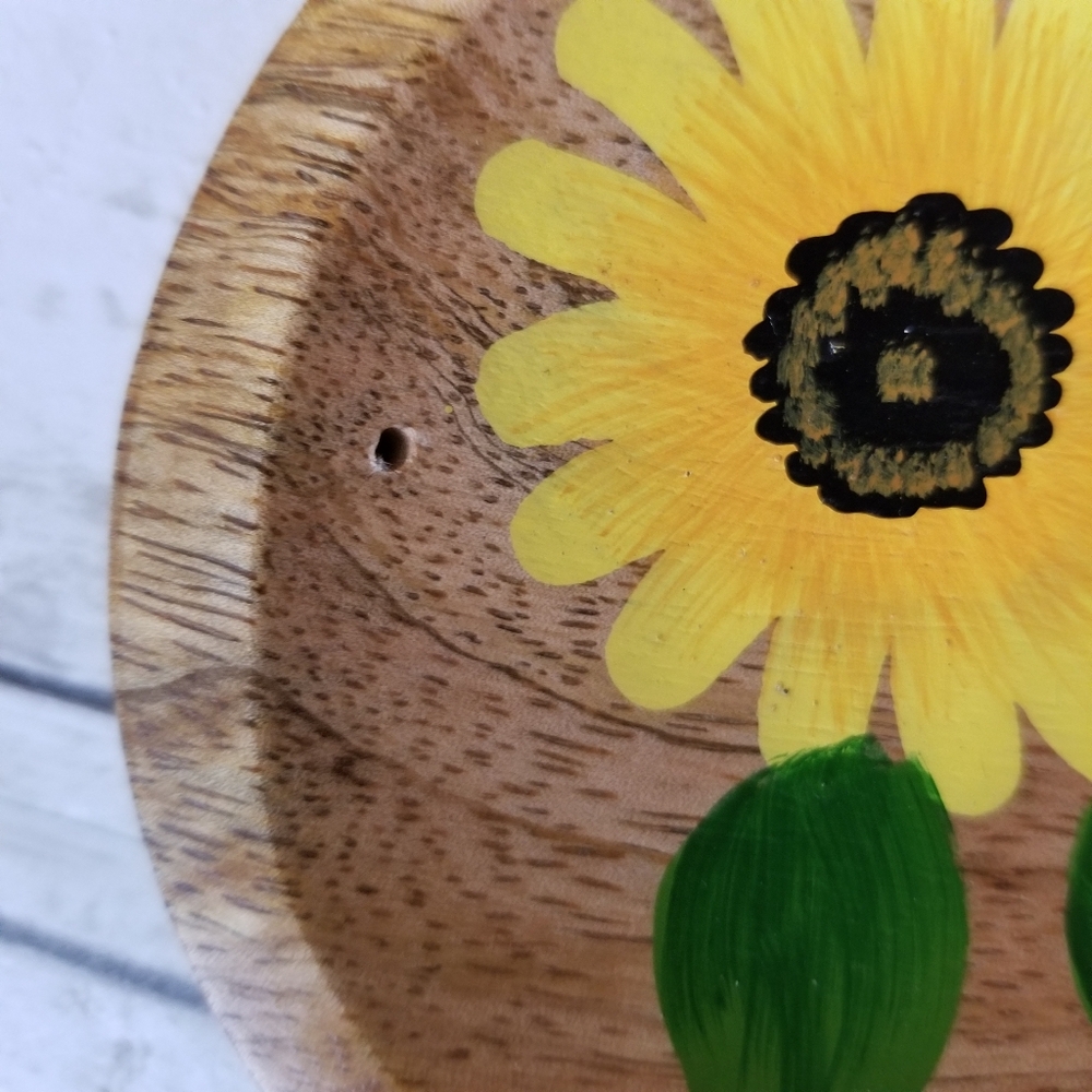 Folkulture Handmade Mango Wood Sunflower Incense Holder - Picture 3 of 8